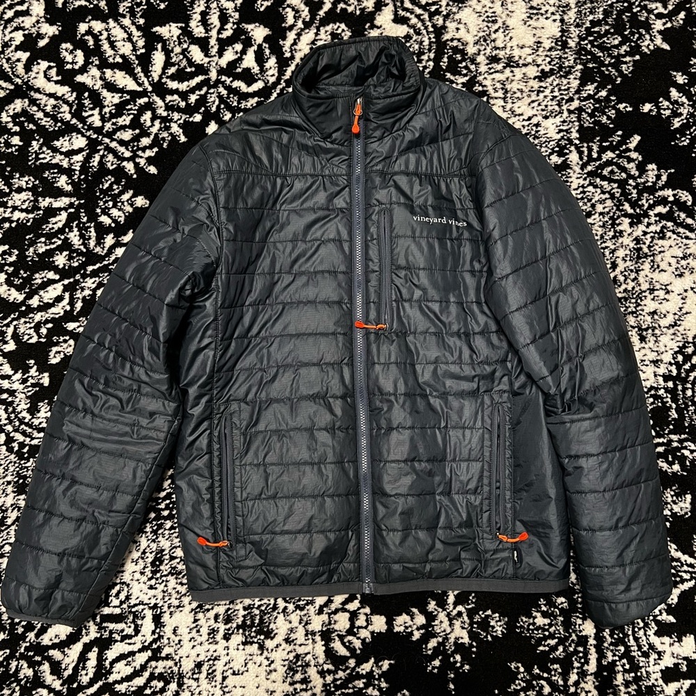 Vineyard Vines Performance navy puffer jacket